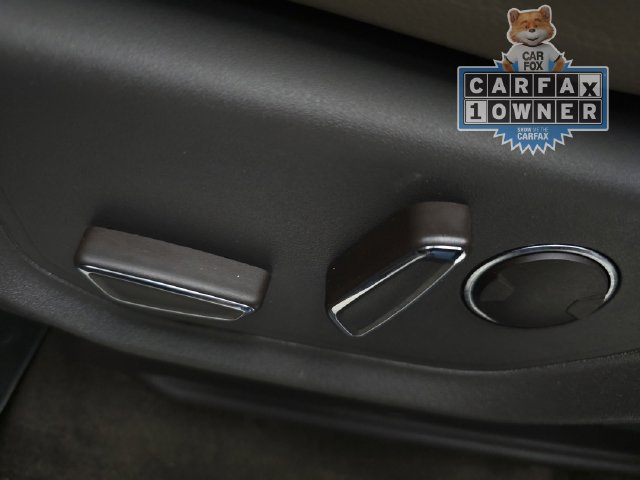 Used 2019 Ford Expedition Limited w/ Equipment Group 301A AWD/4WD image 25