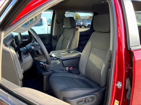 Used 2022 Chevrolet Silverado 1500 RST image 7