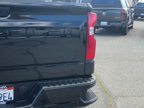 Used 2025 Chevrolet Silverado 1500 RST w/ Dark Appearance Package image 7