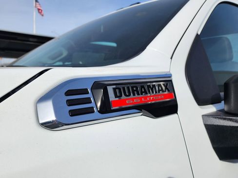 New 2026 GMC Sierra 3500 Pro w/ Convenience Package image 11