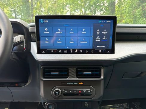 Used 2025 Ford Maverick XLT w/ XLT Luxury Package FWD image 25