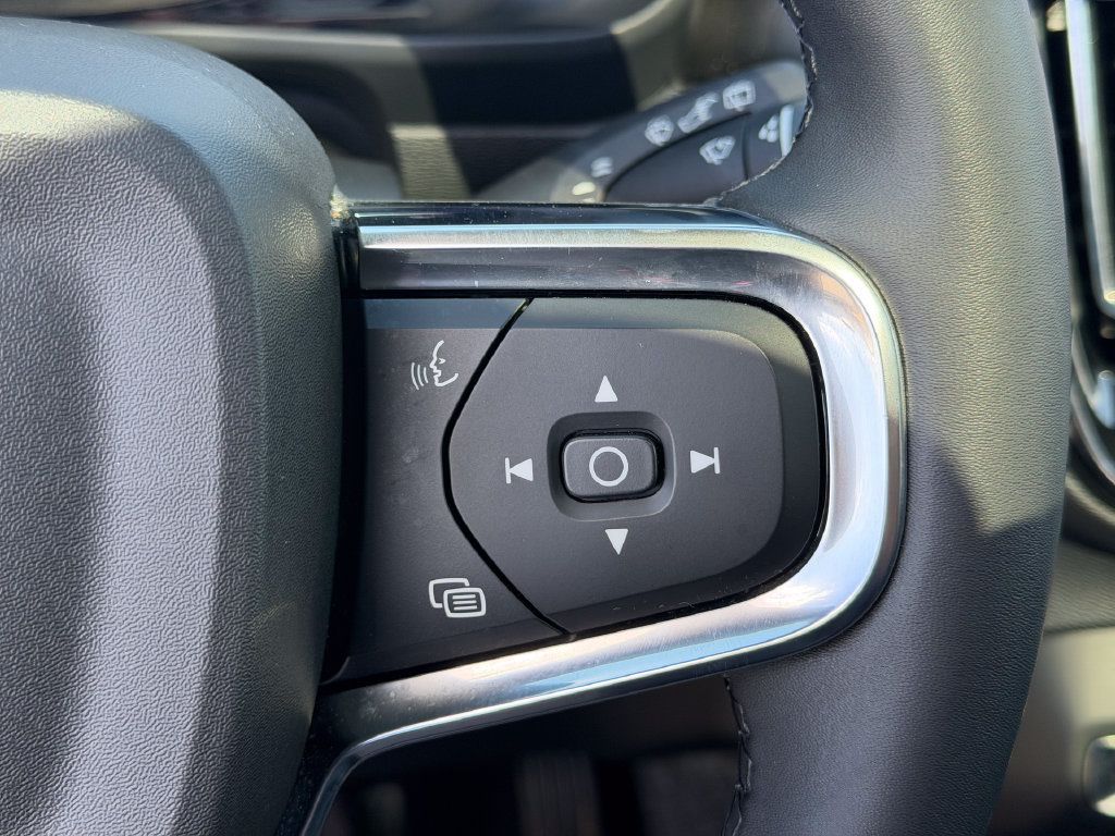 Certified 2023 Volvo XC40 Recharge Plus AWD/4WD image 27