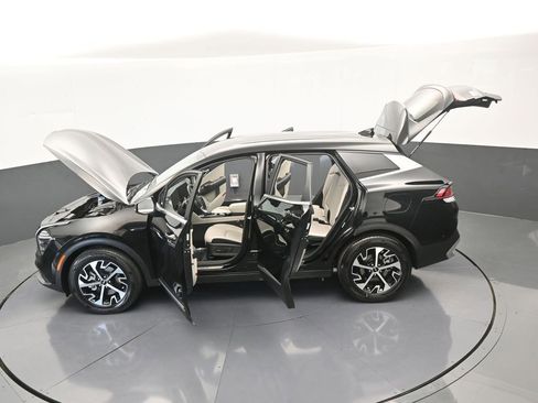 Used 2024 Kia Sportage EX image 64