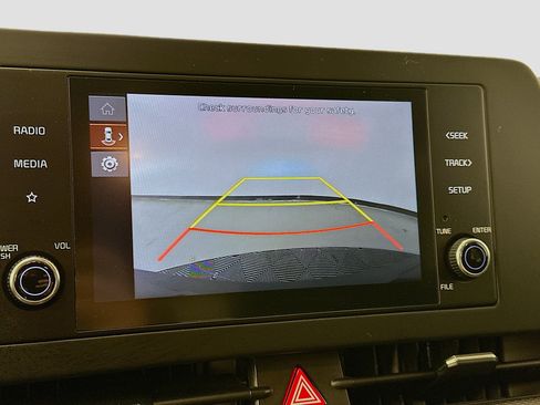 Used 2025 Kia Sportage LX image 22