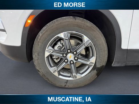 Used 2025 Chevrolet Blazer LT image 14