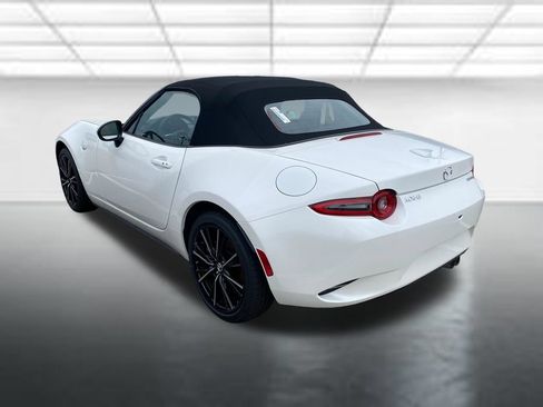 New 2026 MAZDA MX-5 Miata Grand Touring RWD image 5
