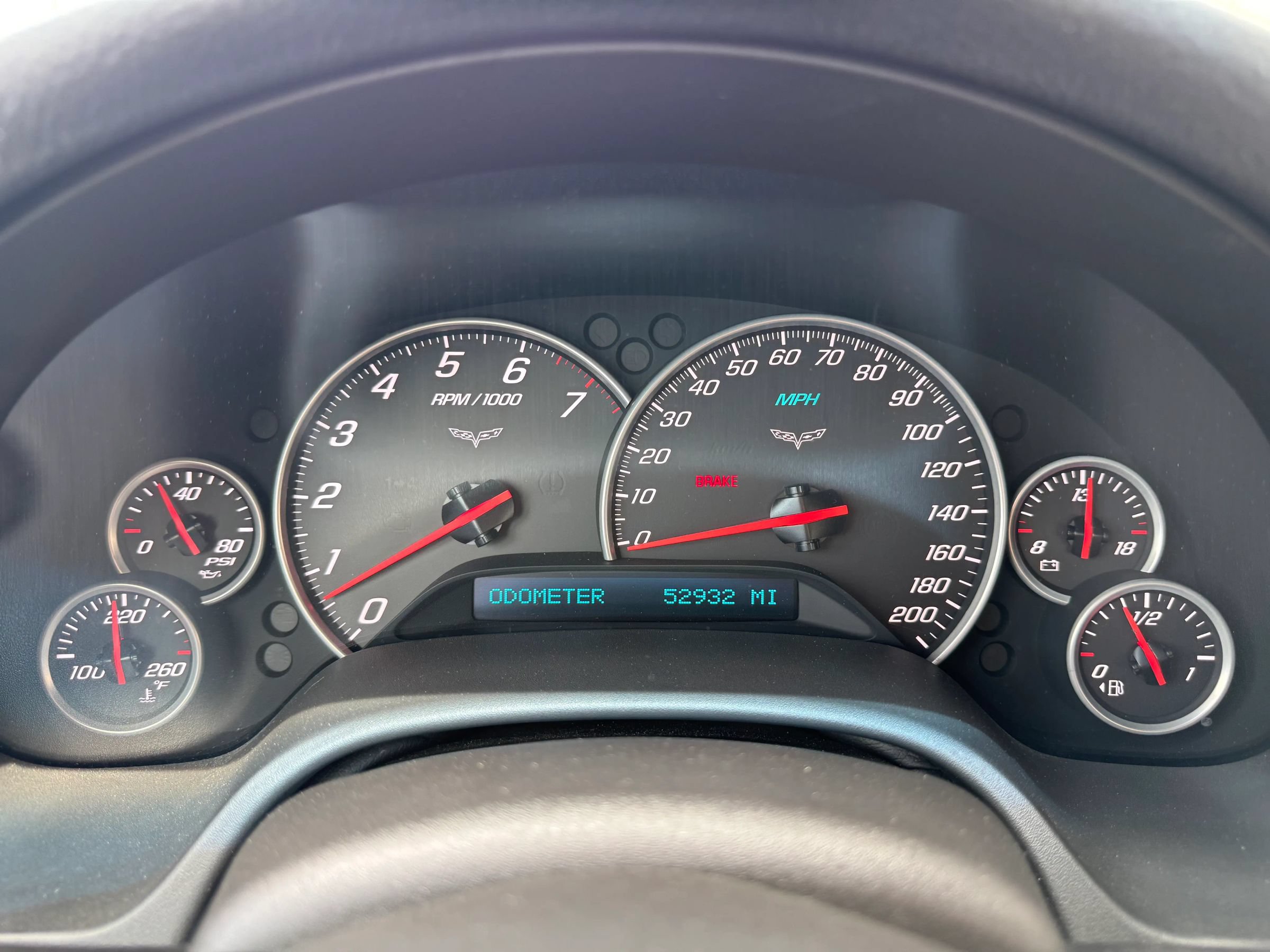 Used 2005 Chevrolet Corvette Convertible w/ Preferred Equipment Group RWD image 9