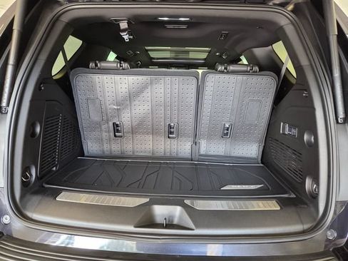 Used 2025 Chevrolet Tahoe Premier w/ Sun And Tow Package RWD image 16