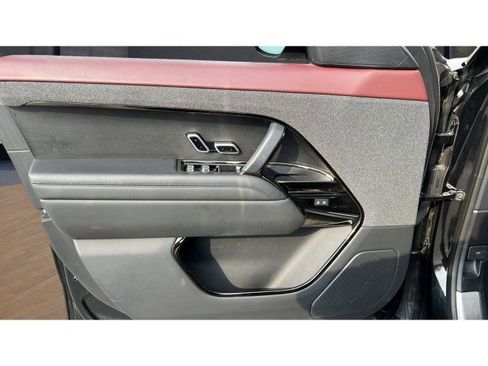 Used 2023 Land Rover Range Rover Sport SE Dynamic image 23