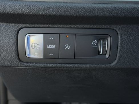 New 2026 Chevrolet Traverse LT FWD image 17