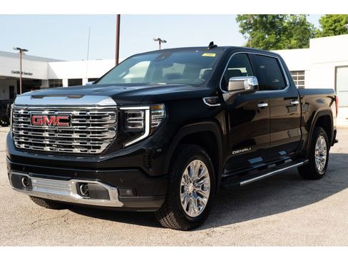 New 2026 GMC Sierra 1500 Denali AWD/4WD image 4