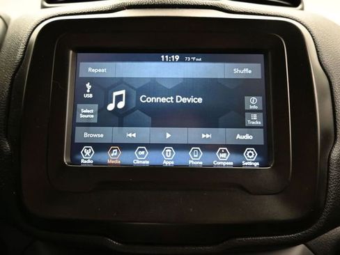 Used 2021 Jeep Renegade Sport image 31