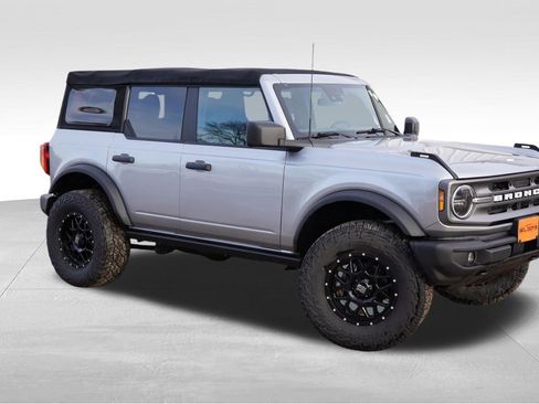 Certified 2022 Ford Bronco Big Bend image 2