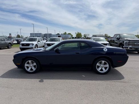 Used 2013 Dodge Challenger SXT image 20