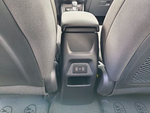 New 2026 Hyundai Venue SEL FWD image 16