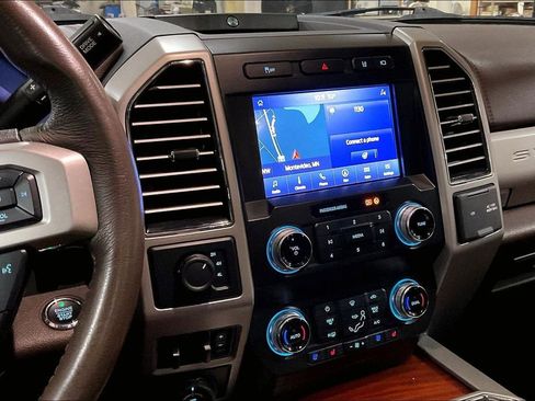 Used 2020 Ford F250 King Ranch w/ King Ranch Ultimate Package AWD/4WD image 6