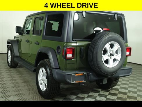 Used 2022 Jeep Wrangler Unlimited Sport AWD/4WD image 4
