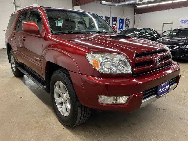 Used 2005 Toyota 4Runner SR5 AWD/4WD image 6