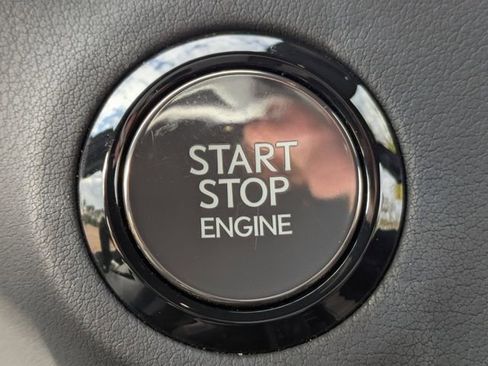 Used 2024 Lexus GX 550 image 29