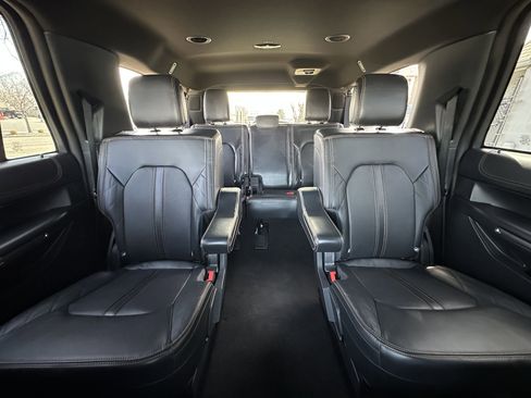 Used 2024 Ford Expedition Max Platinum image 57