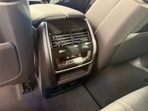 New 2026 BMW X5 xDrive40i w/ Climate Comfort Package image 23