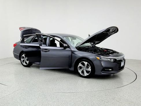 Used 2020 Honda Accord EX image 10