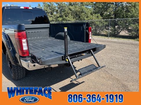 Used 2020 Ford F250 Lariat w/ Lariat Value Package image 7