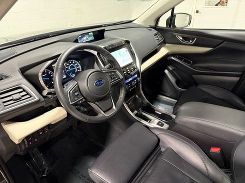 Used 2019 Subaru Ascent Limited w/ Popular Package #3 image 14