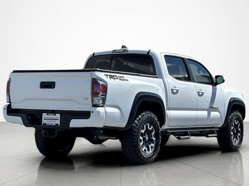 Certified 2022 Toyota Tacoma TRD Off-Road RWD image 5