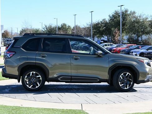 New 2025 Subaru Forester Limited image 2