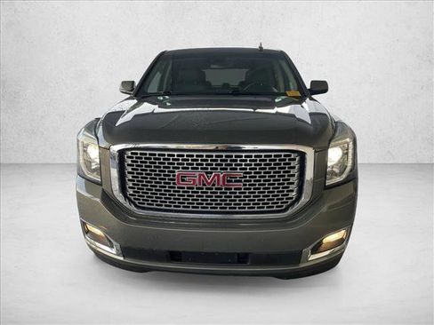 Used 2017 GMC Yukon Denali w/ Open Road Package image 5
