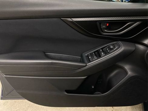 Used 2017 Subaru Impreza 2.0i Premium w/ BSD & Rcta/SRF/Eyesight AWD/4WD image 24