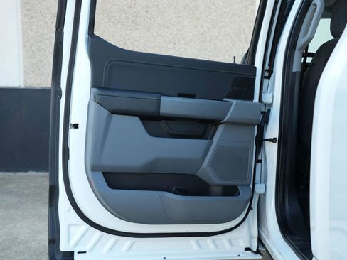 Used 2021 Ford F150 XLT w/ Equipment Group 301A Mid image 24