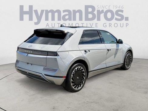 Used 2023 Hyundai Ioniq 5 Limited AWD/4WD image 3