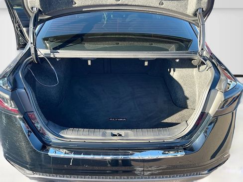 Used 2019 Nissan Altima 2.5 SR w/ SR Premium Package image 24