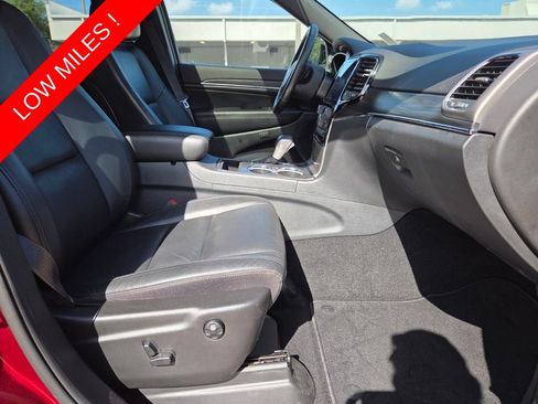 Used 2020 Jeep Grand Cherokee Limited RWD image 14