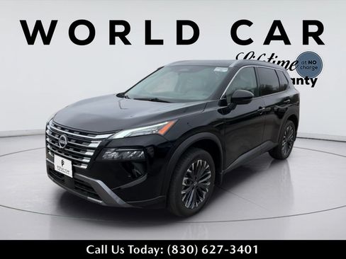 Used 2025 Nissan Rogue SL w/ Tech Package FWD image 7