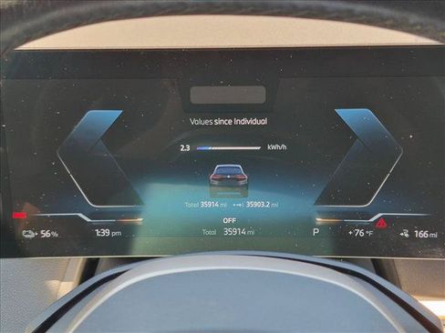Used 2024 BMW iX xDrive50 w/ Premium Package AWD/4WD image 11