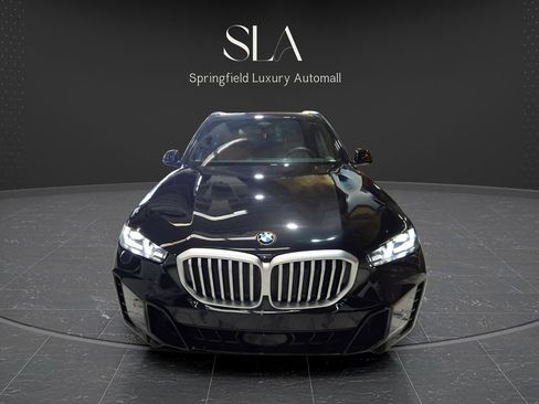 Used 2026 BMW X5 xDrive40i AWD/4WD image 2