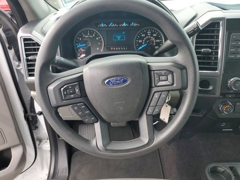 Used 2016 Ford F150 XLT image 19