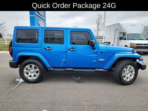 Used 2015 Jeep Wrangler Unlimited Sahara w/ Max Tow Package image 10