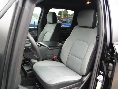 Used 2023 RAM 1500 Big Horn AWD/4WD image 5