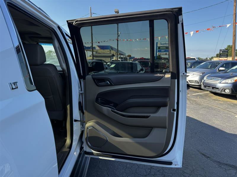 Used 2017 Chevrolet Suburban LT AWD/4WD image 10