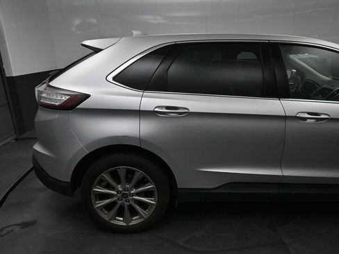 Used 2017 Ford Edge Titanium w/ Equipment Group 301A AWD/4WD image 11