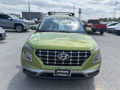 Used 2022 Hyundai Venue SEL image 7