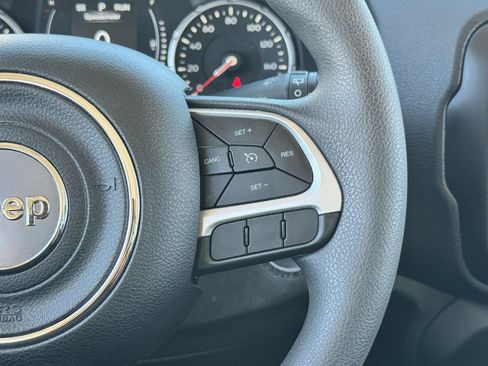 Used 2020 Jeep Renegade Sport FWD image 18