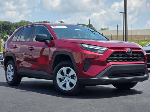 Certified 2025 Toyota RAV4 LE AWD/4WD image 2