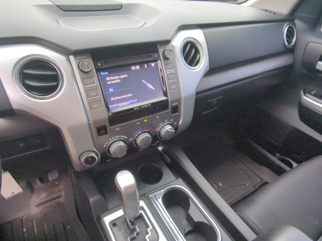 Used 2014 Toyota Tundra SR5 w/ SR5 Upgrade Package AWD/4WD image 25