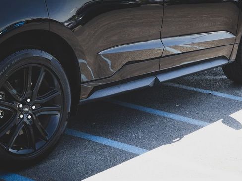 Used 2021 Ford Edge ST-Line AWD/4WD image 11