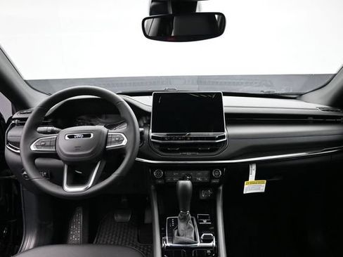 New 2026 Jeep Compass Latitude AWD/4WD image 21